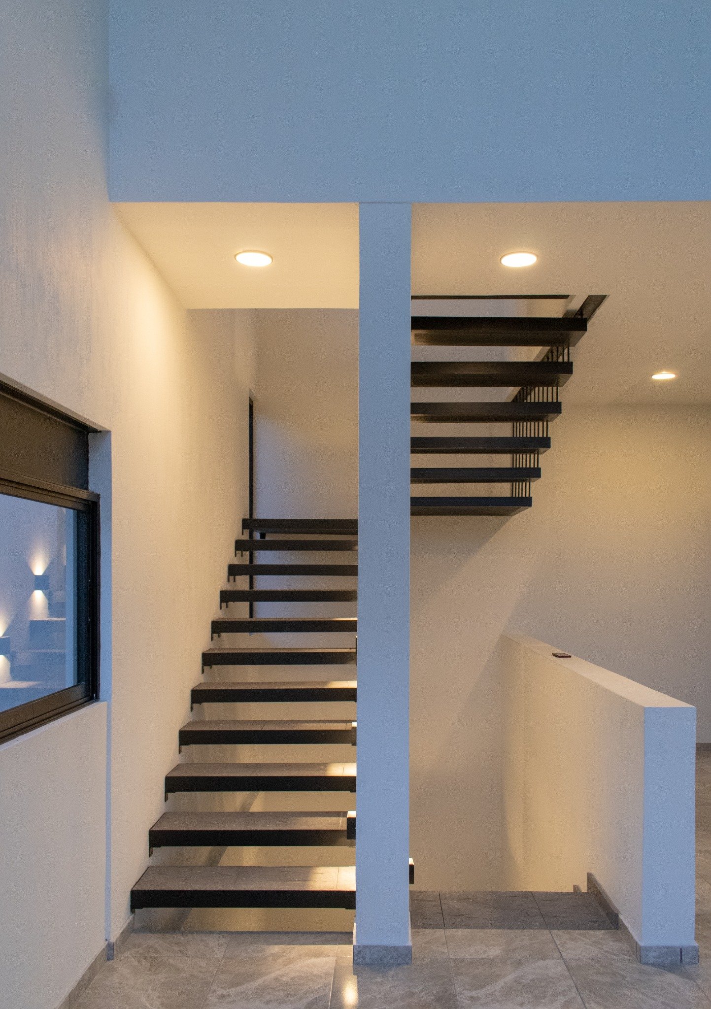 Escalera residencial · VISUM
